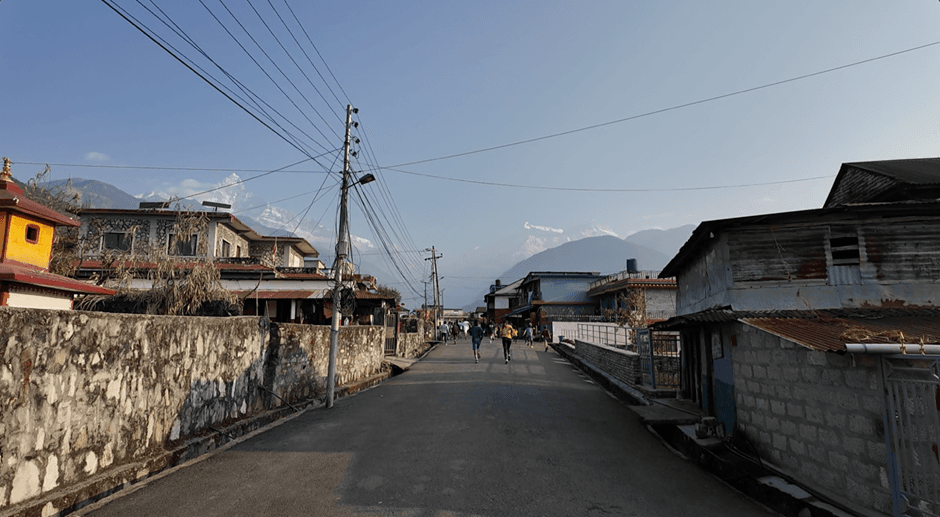 Here they are running full pelt off into the distance towards Machapuchare mountain!