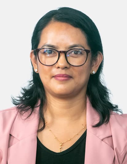Apsara Gurung
